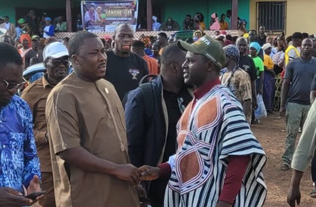 Koyamah : le Maire à la grande finale du tournoi doté du trophée Hamidou Camara