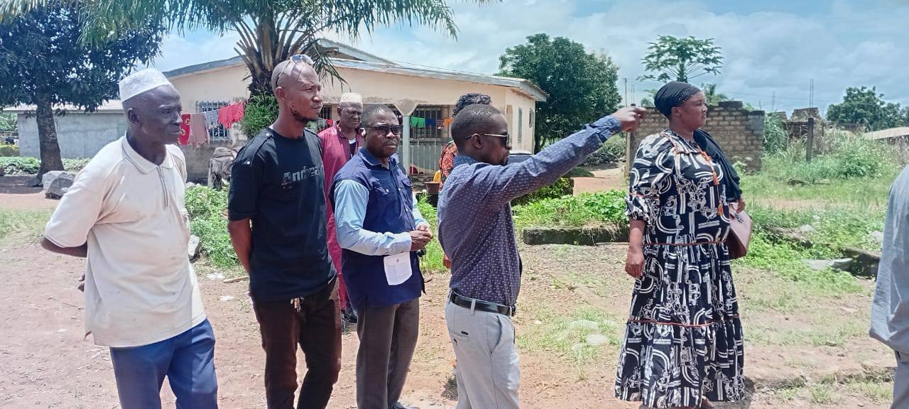 Marché des Agrumes de Zimodou : visite de terrain en vue d’implanter une chambre froide agricole